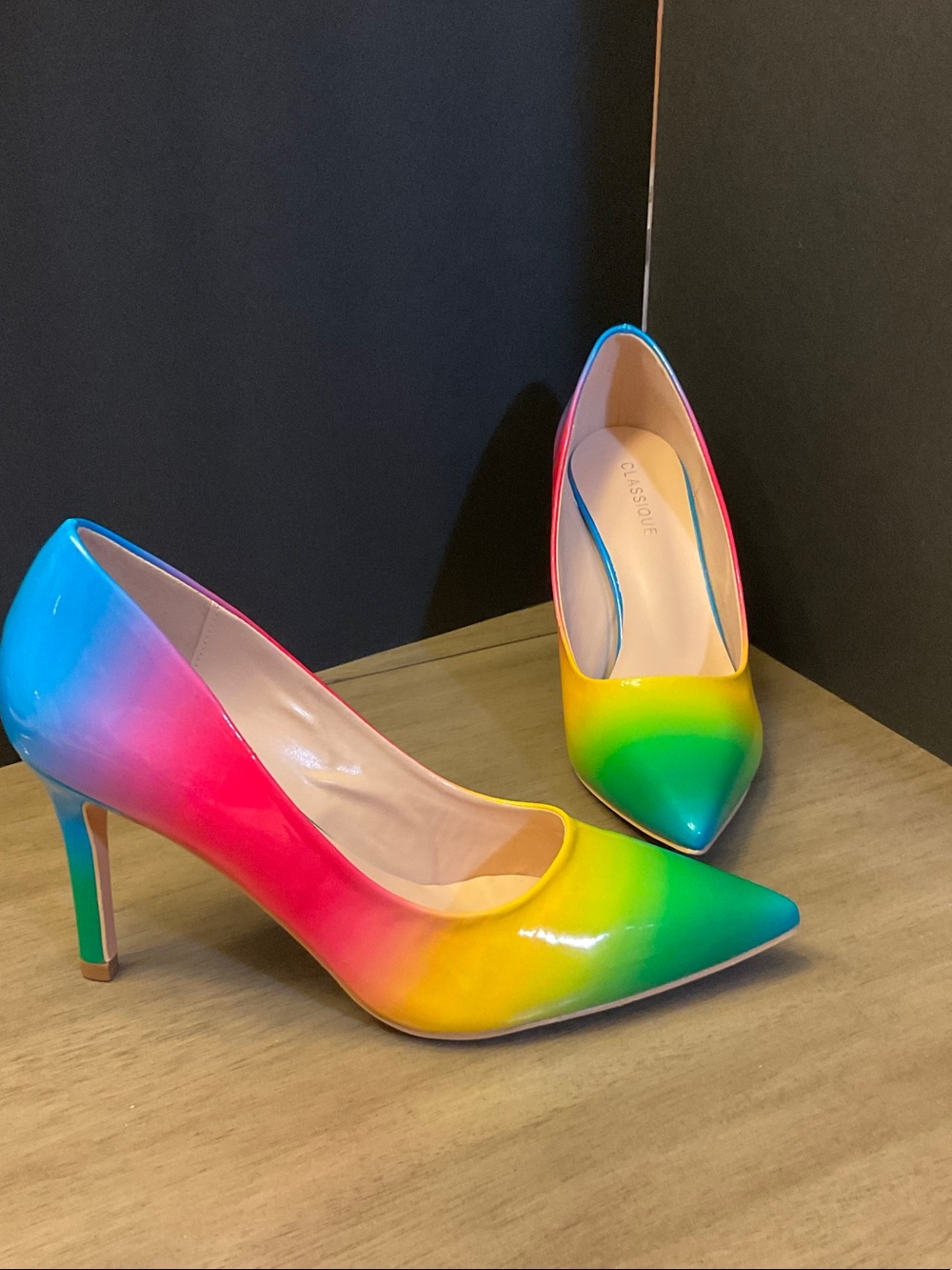CLASSIQUE Rainbow Gradient Pointed Toe Pumps - Multicolor